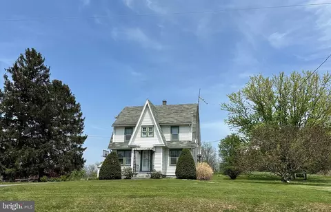 2351 Edenville Rd, Chambersburg, PA 17202
