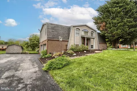 1261 E Mckinley Street Ext, Chambersburg, PA 17202