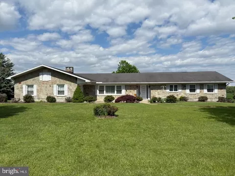 13551 Ridge Rd, Waynesboro, PA 17268