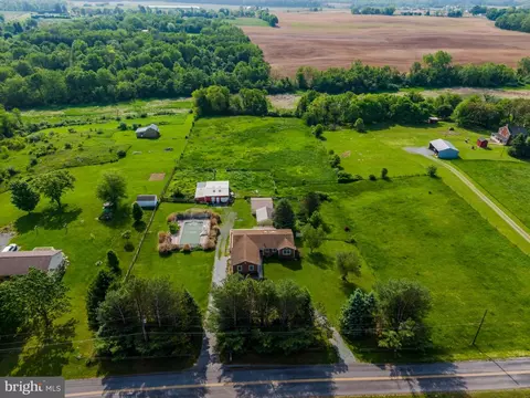 14376 Wingerton Rd, Waynesboro, PA 17268
