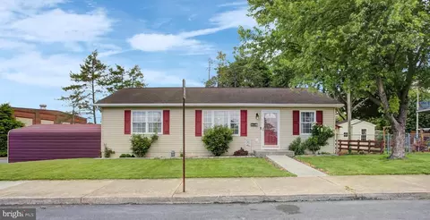 5 E Fifth St, Waynesboro, PA 17268