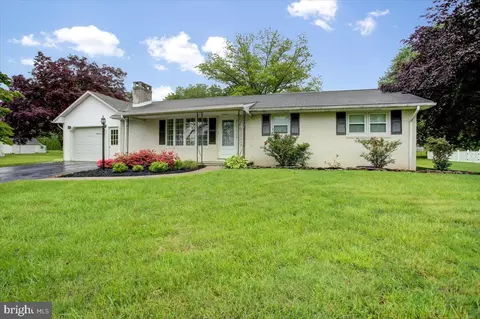 13864 Harbaugh Church Rd, Waynesboro, PA 17268