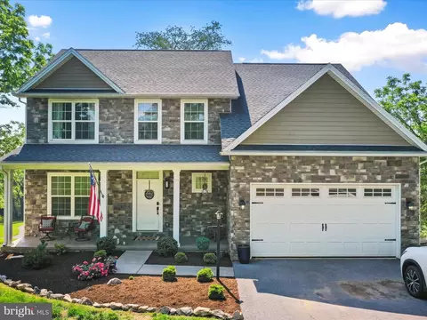 60 Linoak Rd, Chambersburg, PA 17202