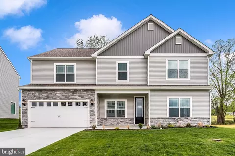 426 Abigail Ave, Waynesboro, PA 17268