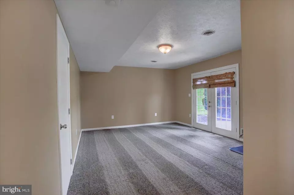 Other - 652 Greenfield Dr, Chambersburg, PA 17202 photo 10 of 19