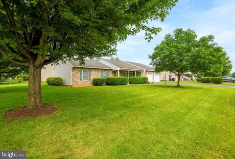 106 Ely Dr #59, Shippensburg, PA 17257