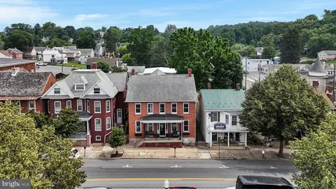 125 E Main St, Waynesboro, PA 17268