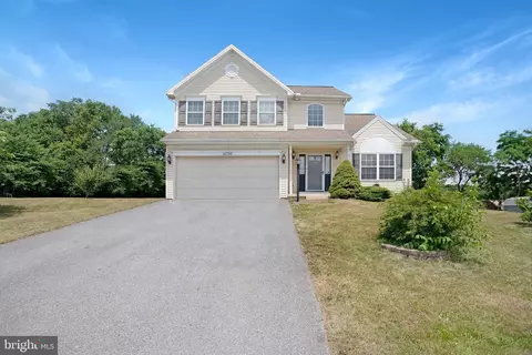 14799 Cedarbrook Dr, Greencastle, PA 17225