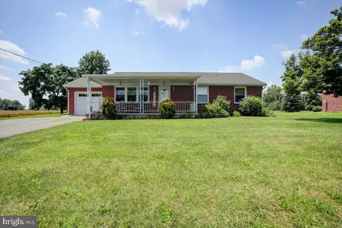 6748 Jack Rd, Saint Thomas, PA 17252