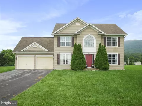 6875 Brant Dr #18, Mercersburg, PA 17236