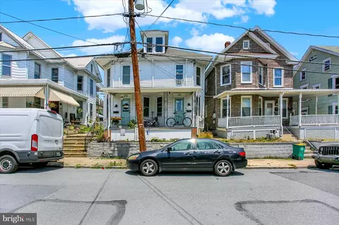 241 High St, Chambersburg, PA 17201