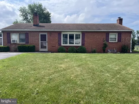 8044 White Church Rd, Shippensburg, PA 17257