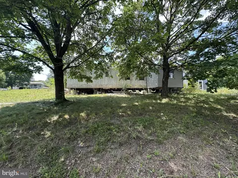 10891 Poplar Ave, Fannettsburg, PA 17221