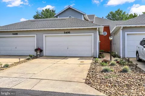 5496 Fairway Dr W, Fayetteville, PA 17222