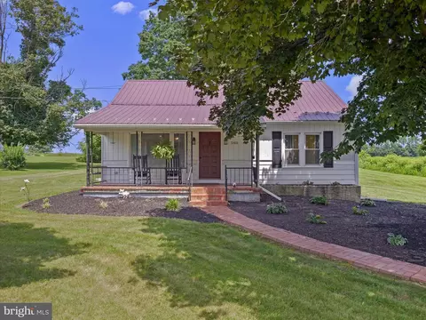 5611 Jack Rd, Saint Thomas, PA 17252