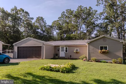 2334 Fisher Rd, Chambersburg, PA 17202