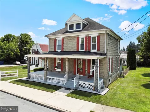 118 W Fifth St, Waynesboro, PA 17268