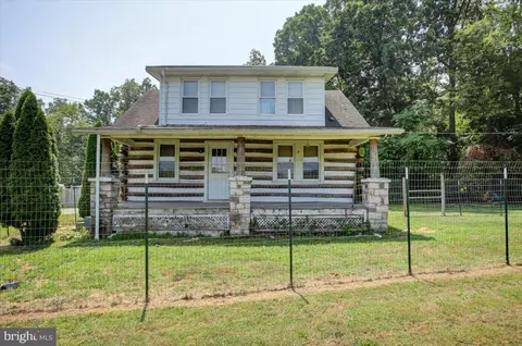 7304 Fort Mccord Rd, Chambersburg, PA 17202