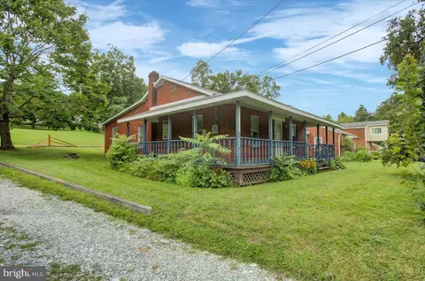 14112 Buchanan Trl E, Waynesboro, PA 17268