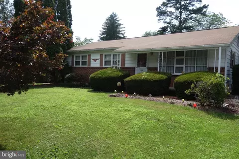 Undisclosed, Fayetteville, PA 17222
