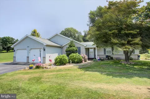 8582 Rice Rd, Shippensburg, PA 17257