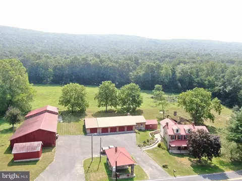 7160 Little Cove Rd, Mercersburg, PA 17236