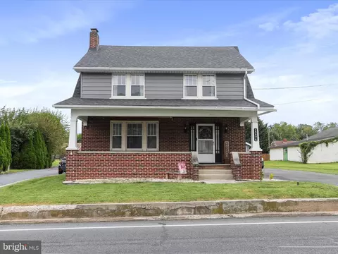 15576 Pennsylvania Ave N, Greencastle, PA 17225