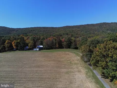8247 Sweetwater Rd, Fort Loudon, PA 17224