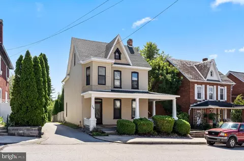 109 Garfield St, Waynesboro, PA 17268