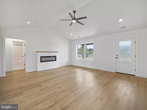 71 Maranatha Dr, Saint Thomas, PA 17252 photo 7