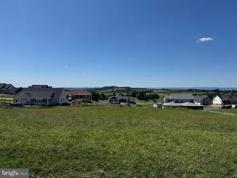 7059 Duck Hook, Fayetteville, PA 17222