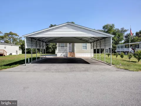 59 Maizefield Dr, Shippensburg, PA 17257