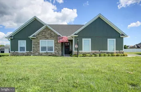 2336 Somerset Rd, Chambersburg, PA 17202