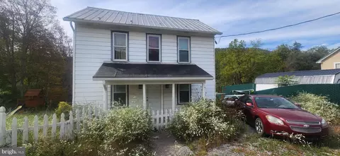 24419 Path Valley Rd, Concord, PA 17217