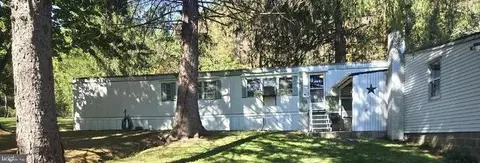 10197 Shinabrook Rd, Upperstrasburg, PA 17265