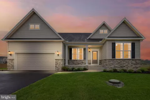 1520 Falcon Ln #251, Chambersburg, PA 17201
