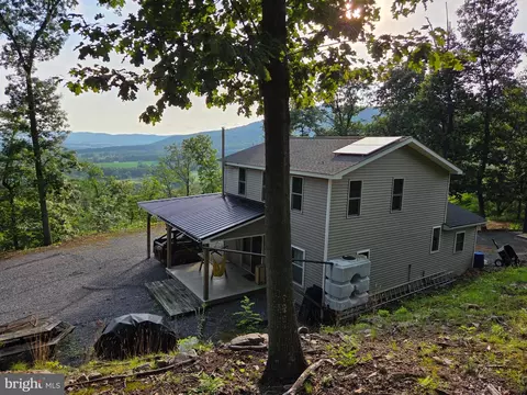 22504 Igloo Dr, Doylesburg, PA 17219