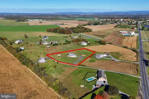 6301 Buchanan Trl W, Mercersburg, PA 17236