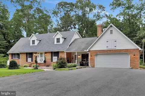 9611 Shimpstown Rd, Mercersburg, PA 17236