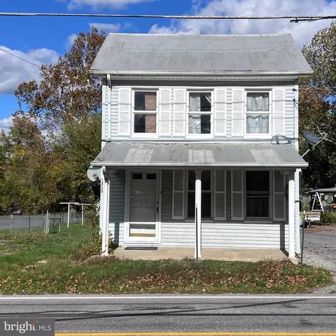 12759 Main St, Fort Loudon, PA 17224