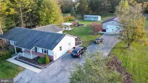 5122 Rice Hollow Rd, Greencastle, PA 17225
