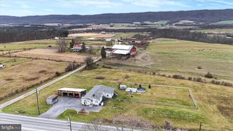 21571 Path Valley Rd, Dry Run, PA 17220