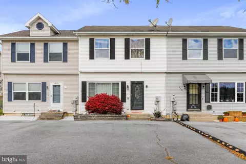 8779 Kings Rd, Waynesboro, PA 17268