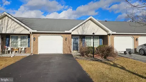 109 Central Way, Shippensburg, PA 17257