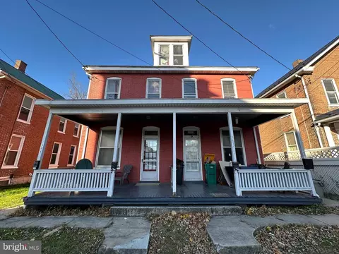 583 S Second St, Chambersburg, PA 17201