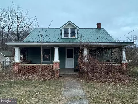 4344 Charlestown Rd, Mercersburg, PA 17236