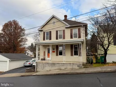 7 Mount Airy Ave, Waynesboro, PA 17268