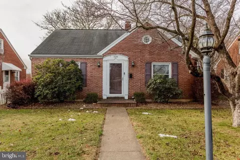520 Cumberland Ave, Chambersburg, PA 17201