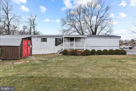 6148 Nugget Way, Saint Thomas, PA 17252