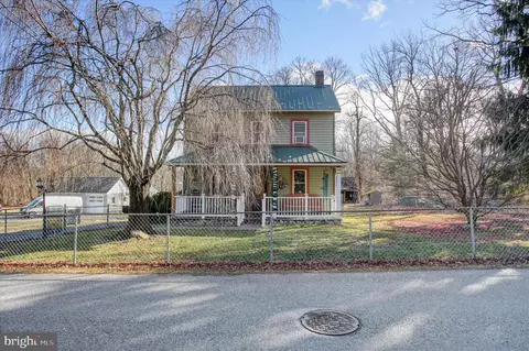 13422 Pennersville Rd, Waynesboro, PA 17268